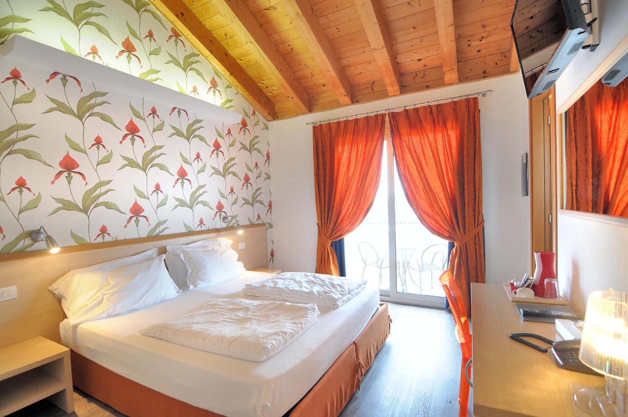 Eco Hotel Cleofe กาออร์เล ภายนอก รูปภาพ